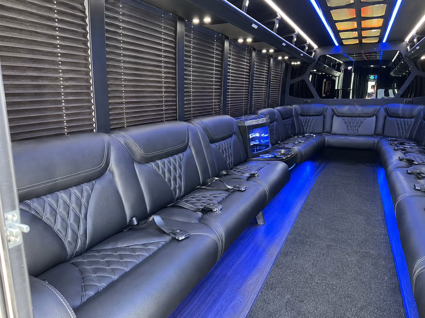 Richmond Homecoming & Prom Party Bus Rentals