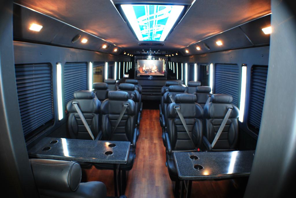 Suffolk charter Bus Rental