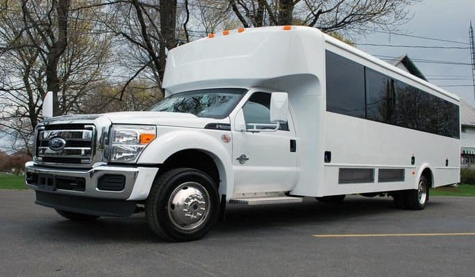 Hampton 20 Passenger Party Bus